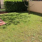 Apartmán Lovely Flat With Private Fenced Garden *