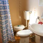 Lovely Flat With Private Fenced Garden Apartmán Bibione
