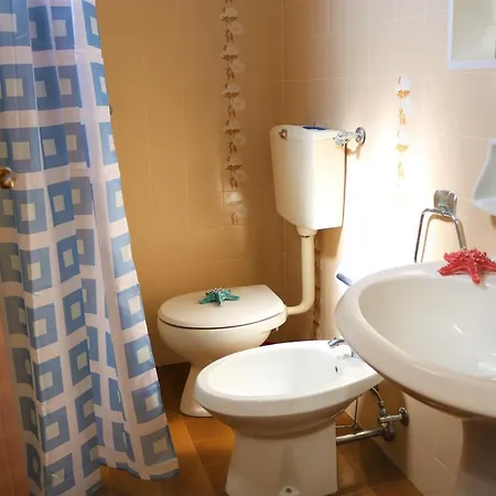 Lovely Flat With Private Fenced Garden Apartmán Bibione