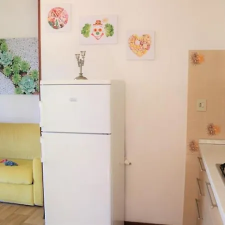 Lovely Flat With Private Fenced Garden Bibione