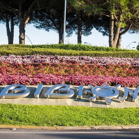 Lovely Flat With Private Fenced Garden * Bibione