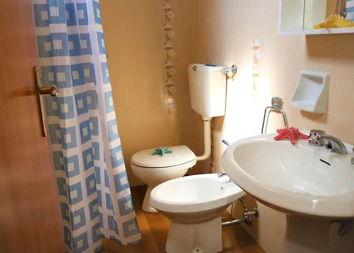 Lovely Flat With Private Fenced Garden Daire Bibione